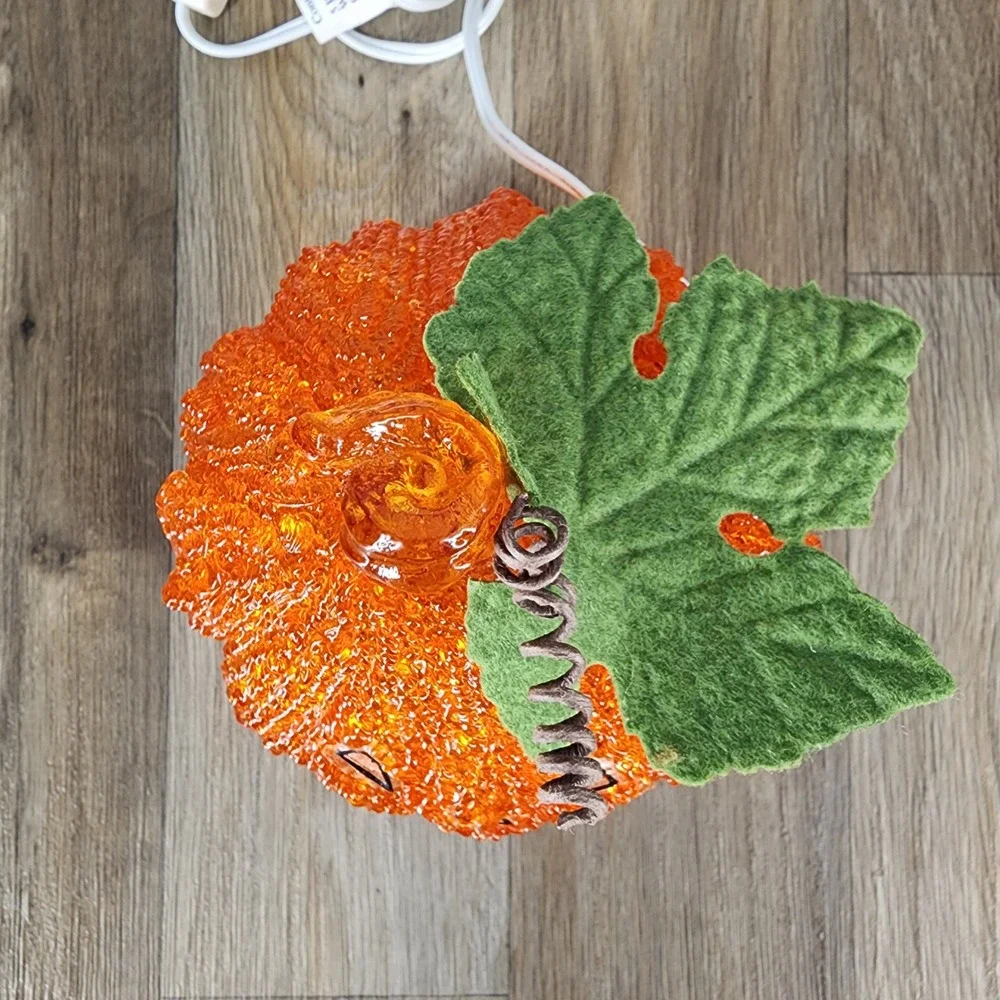 Vintage Orange Glass Popcorn Jack O Lantern Pumpkin Tabletop Light 6.5